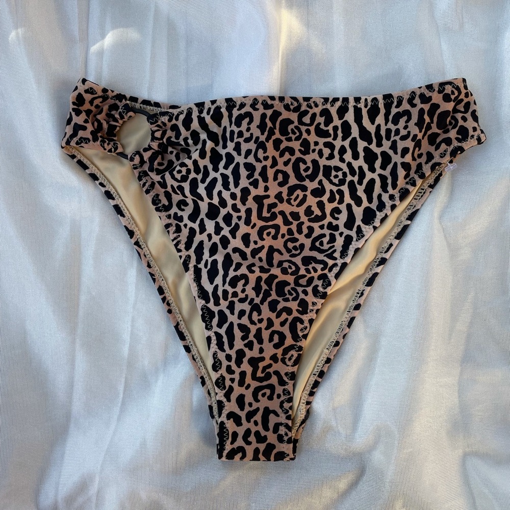 pacsun la hearts bikini bottom